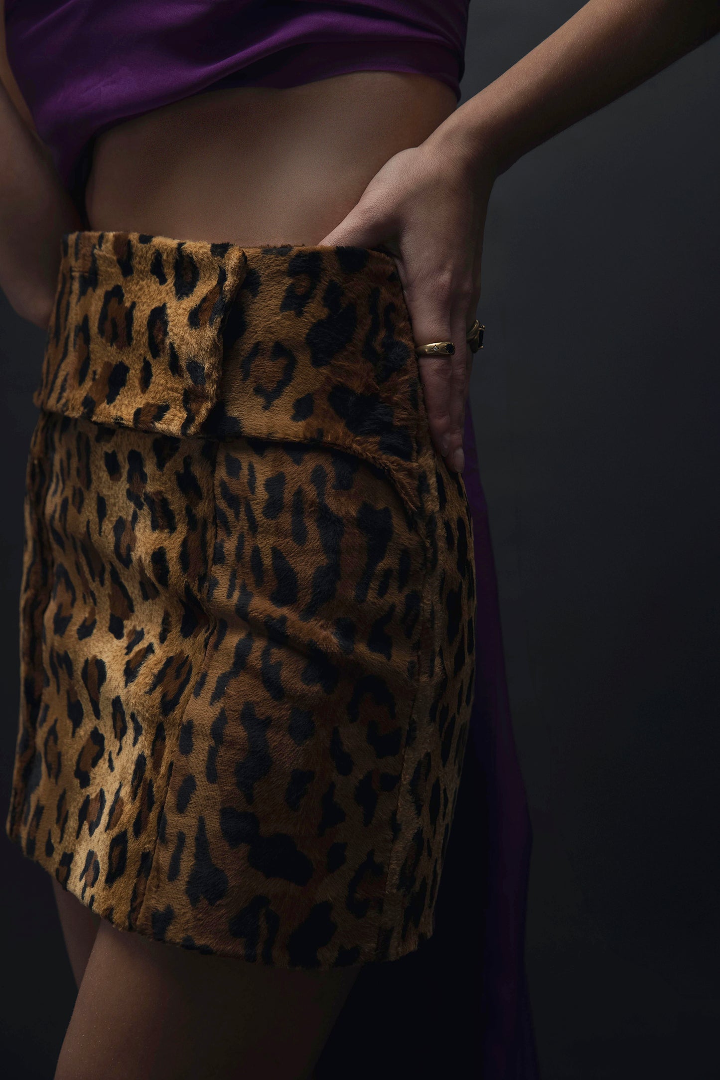 EA Roar – Kemer Detaylı Leopar Desenli Etek