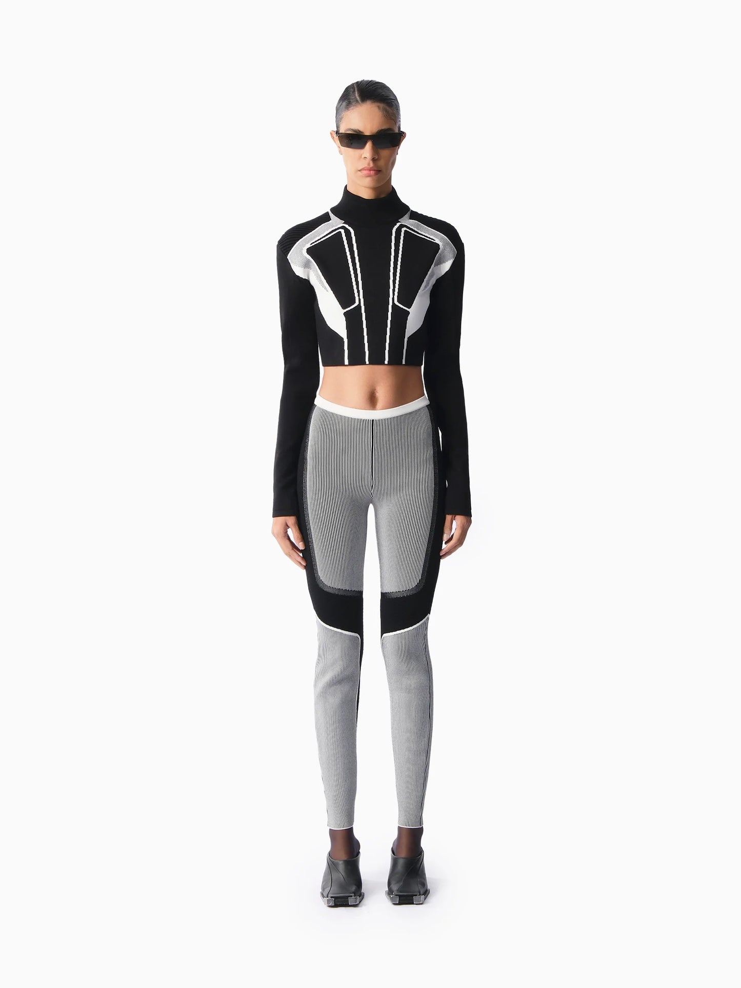 KNTLGY Justice Women Siyah Crop Kazak