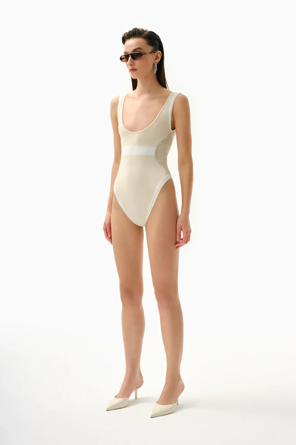 KNTLGY Kontrast Logo Dikişli Bej Örme Body
