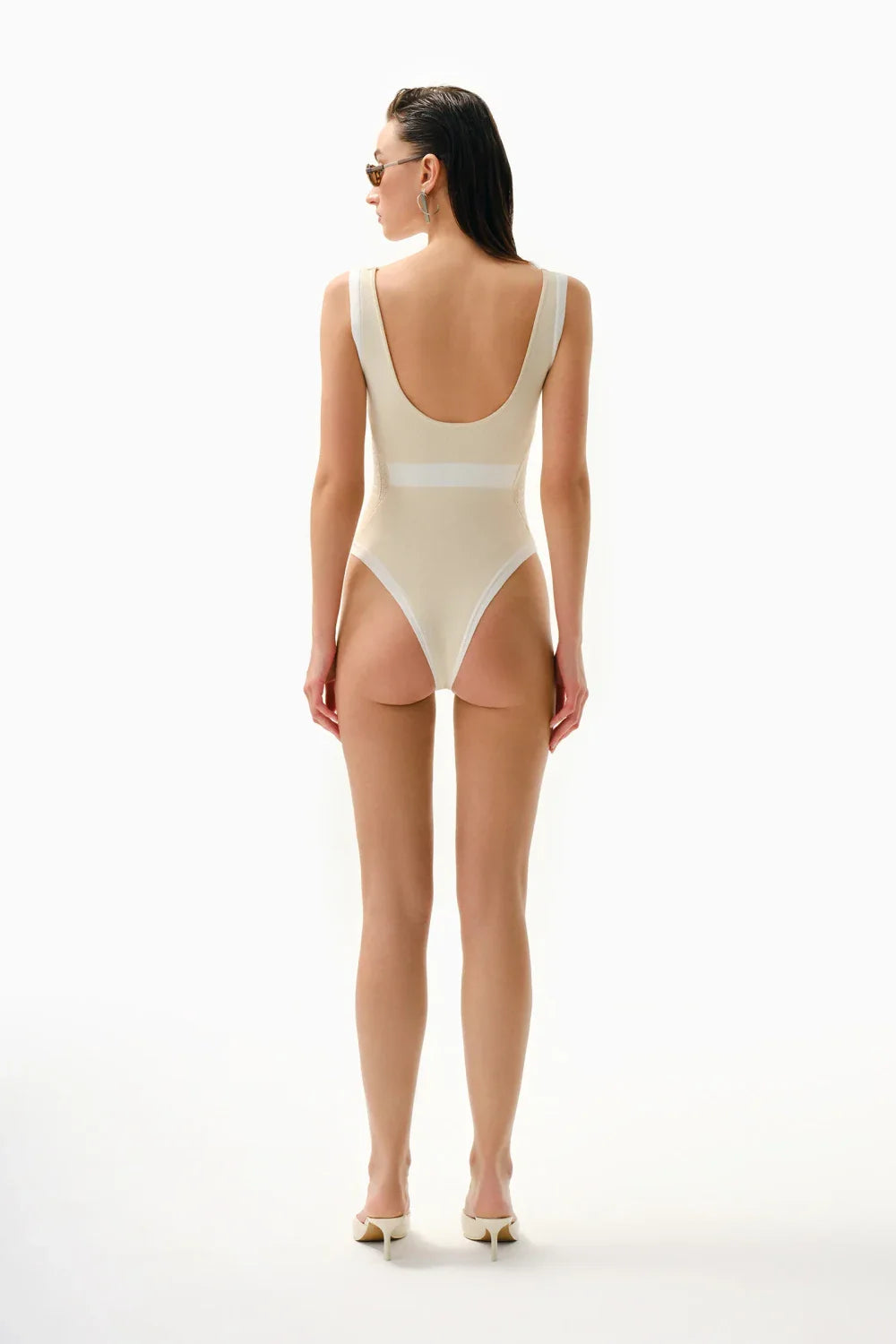 KNTLGY Kontrast Logo Dikişli Bej Örme Body