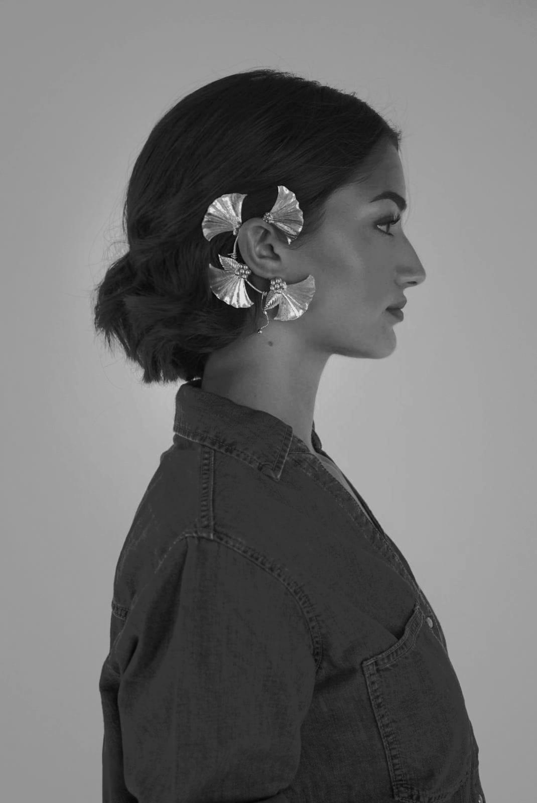 L Twisted Ivy Silver Ear Cuff