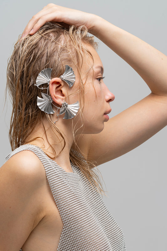 L Twisted Ivy Silver Ear Cuff