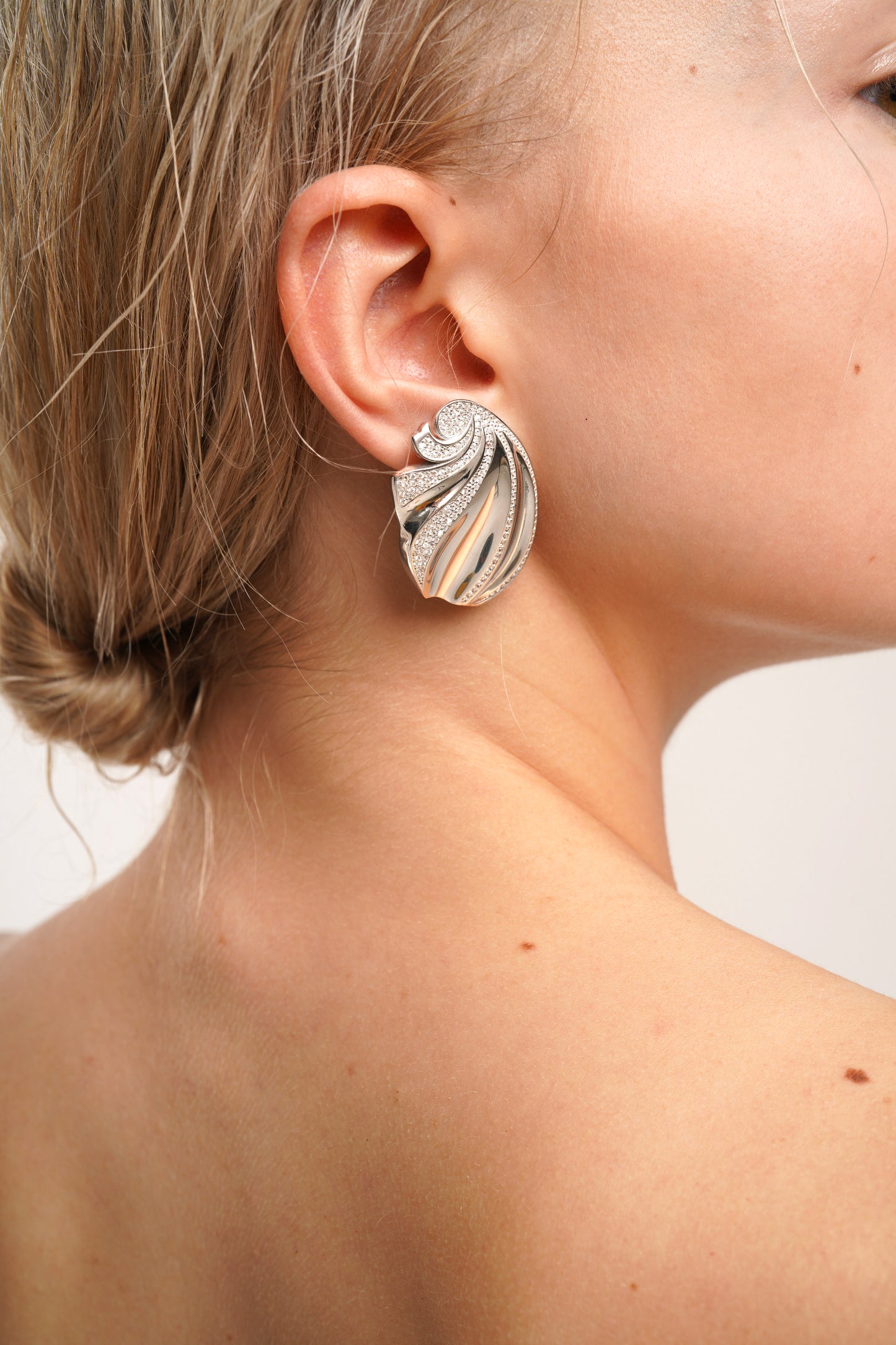 L Estia Crystal Silver Earrings