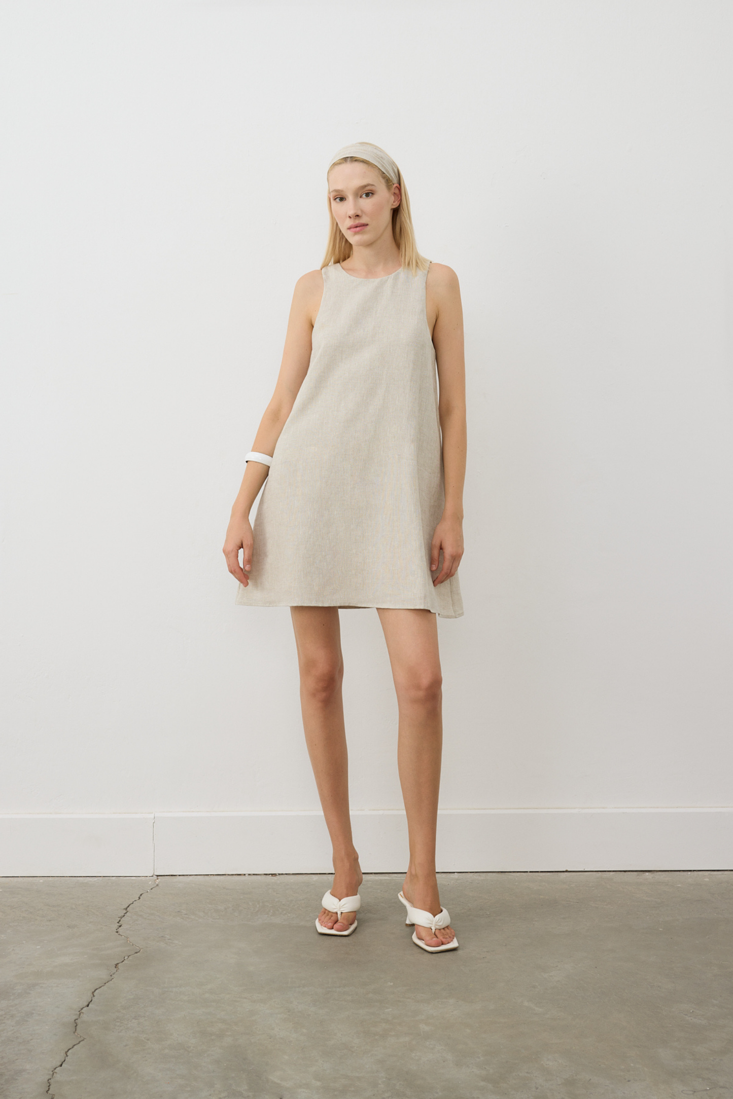 AB Keten Halter Yaka Mini Natural Elbise