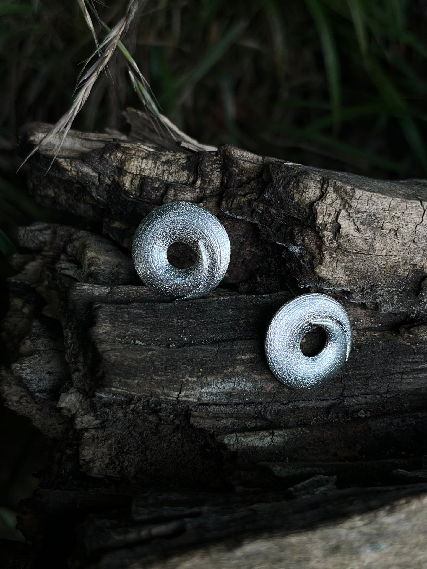 L Acrux Silver Earrings