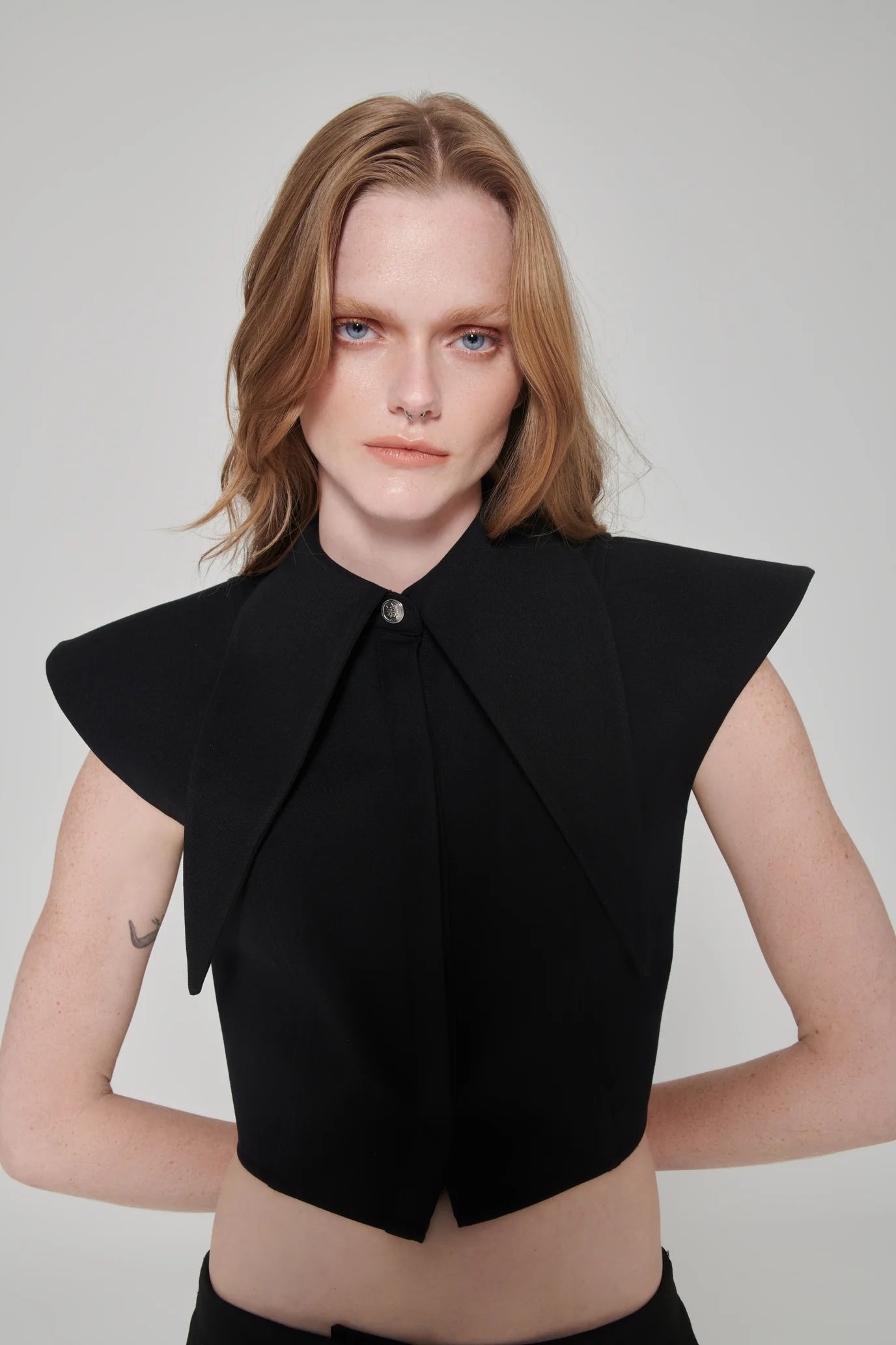 KKC Siyah Long Collar Gömlek