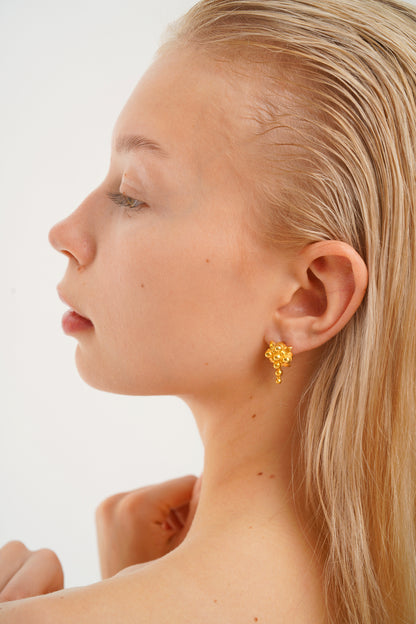 L  Ivy Drop Gold Earrings