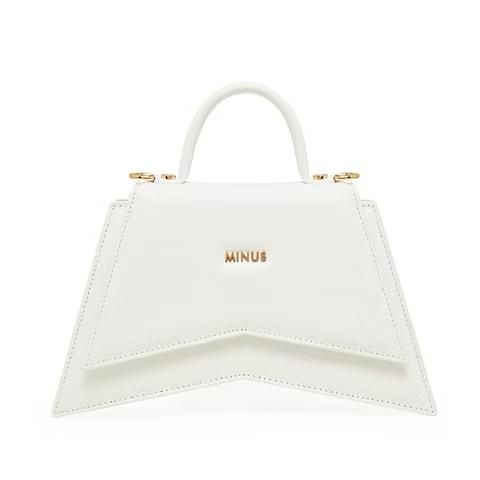 M Wola White
